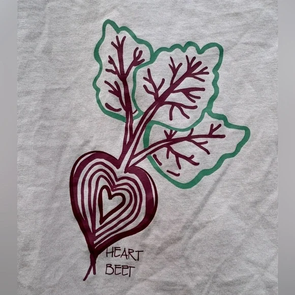 Pact Women’s Medium Pink Heart Beet Graphic T-Shirt 100% Organic Cotton Heart - Picture 2 of 8